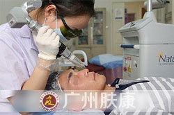 ���ݷ���Ƥ����ҽԺ