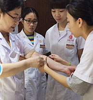 ���ݷ���Ƥ����ҽԺ