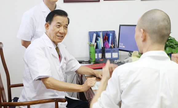 ���ݷ���Ƥ����ҽԺ